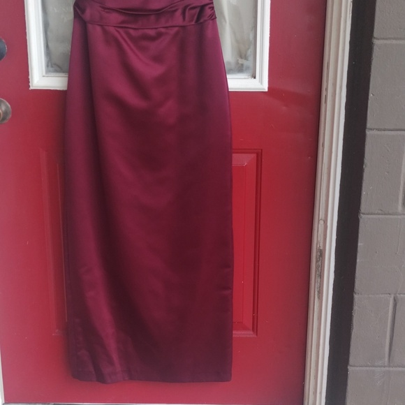 David's Bridal dress wine color size 4 - Picture 2 of 11